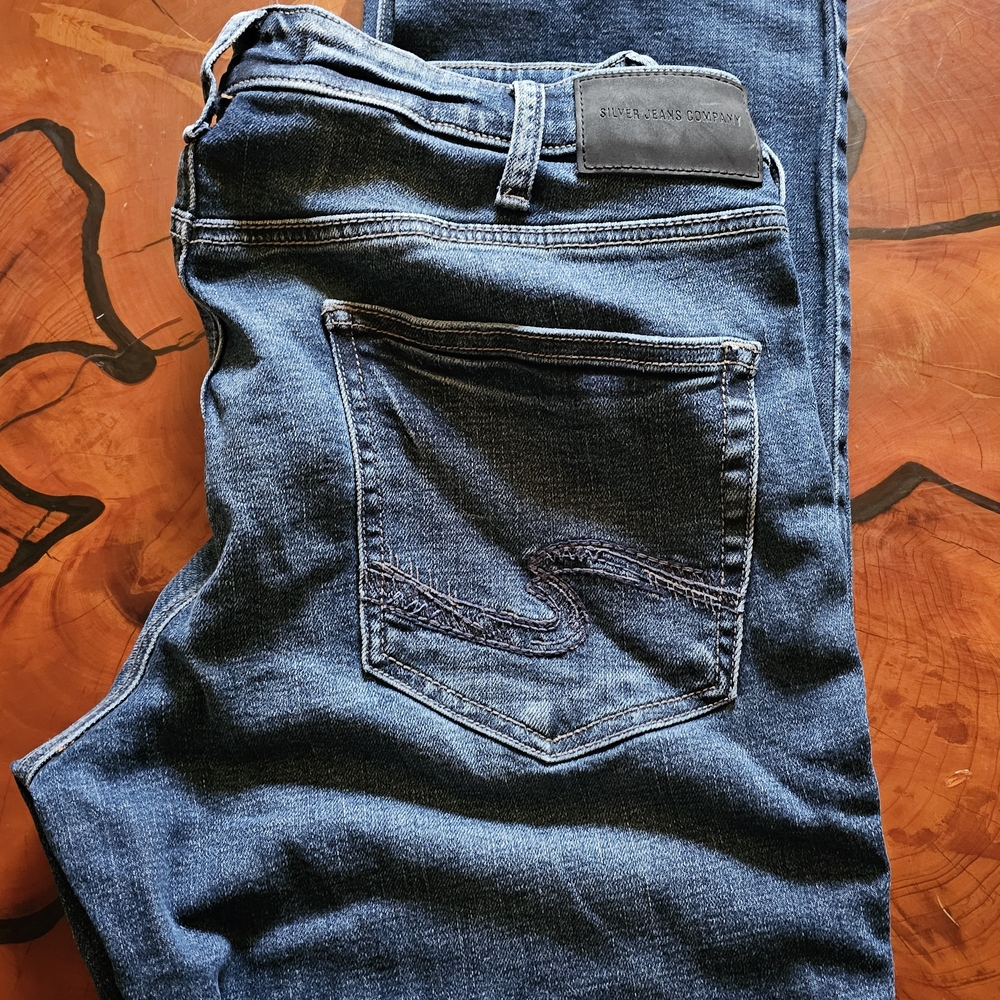 Silver Jeans Blue Slim Straight Denim 33/30